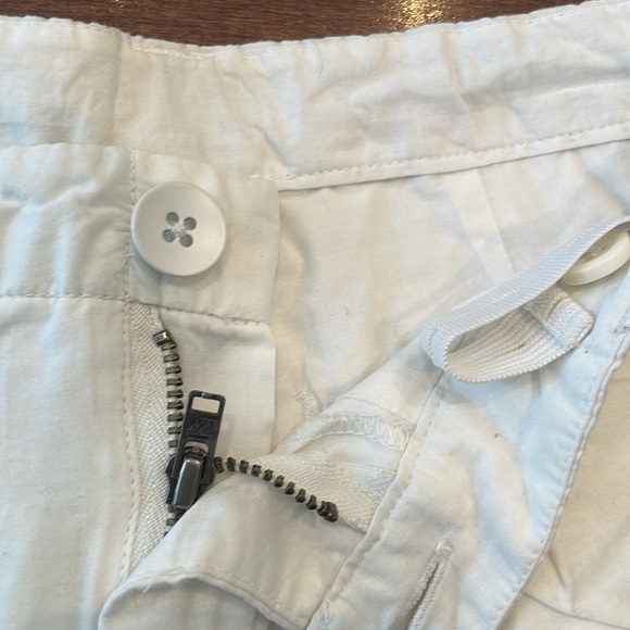 Gap White Shorts with Eyelet Trim - Picture 4 of 6